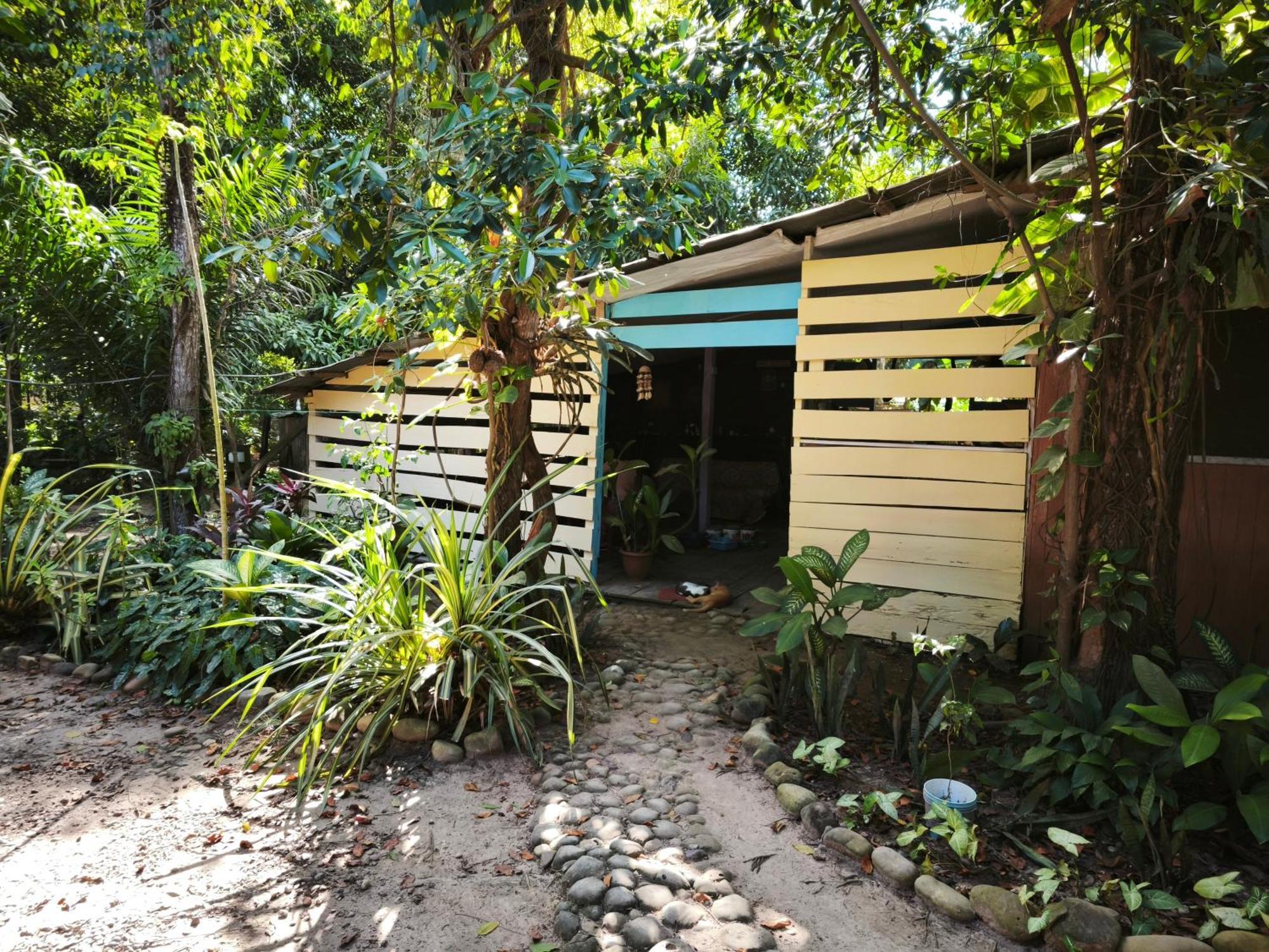 Aya Ni Hotell Pucallpa Eksteriør bilde